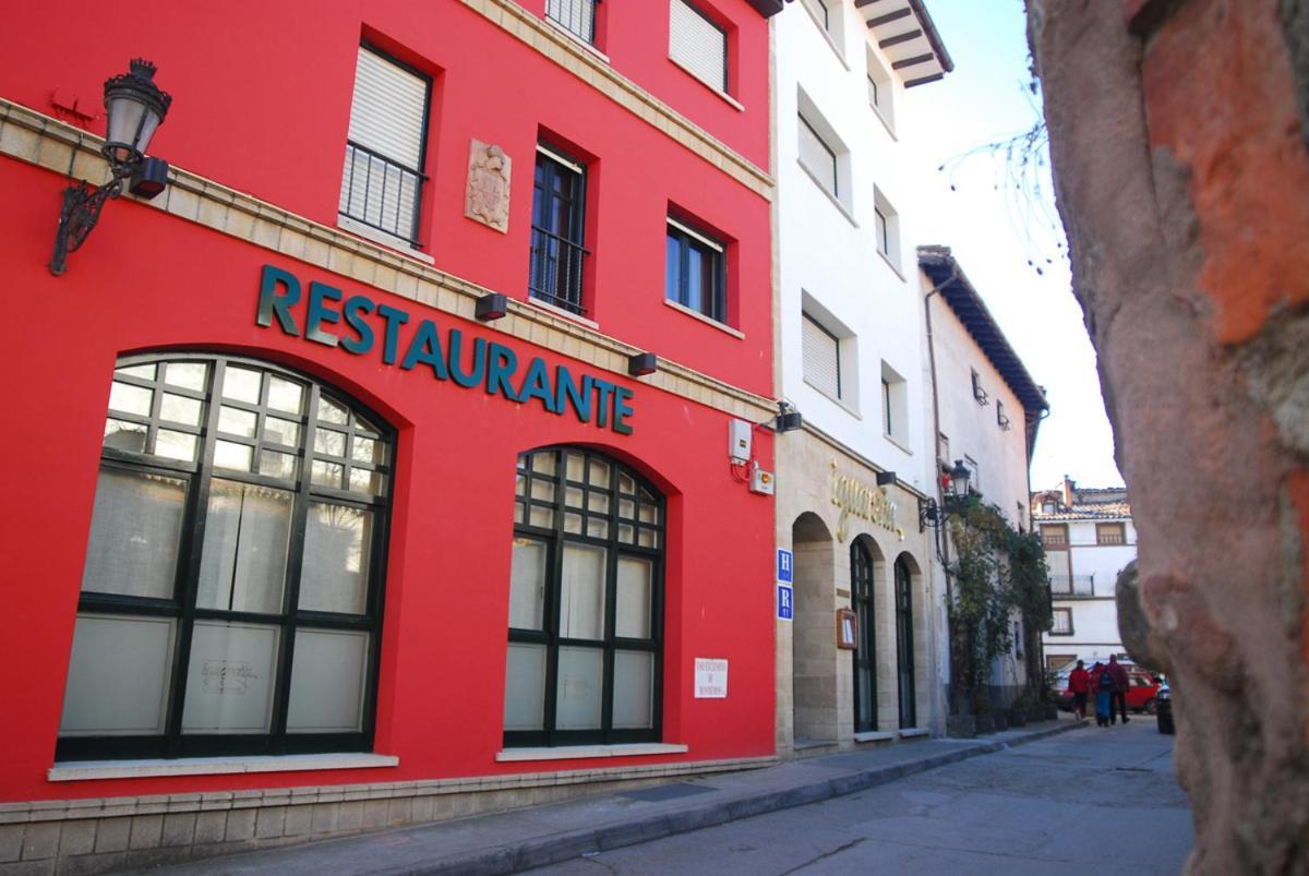 Hotel Iguarena Ezcaray Buitenkant foto