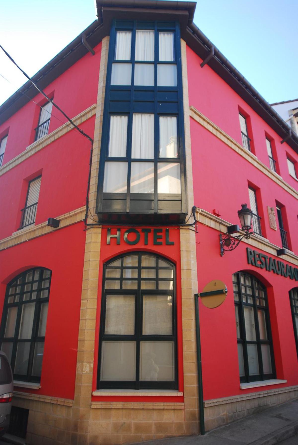 Hotel Iguarena Ezcaray Buitenkant foto